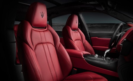 2019 Maserati Levante GTS Interior Front Seats Wallpapers 450x275 (85)