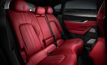 2019 Maserati Levante GTS Interior Rear Seats Wallpapers 450x275 (84)