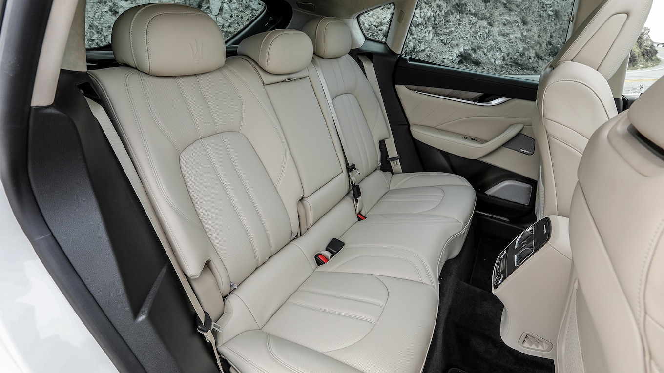2019 Maserati Levante GTS Interior Rear Seats Wallpapers #44 of 89