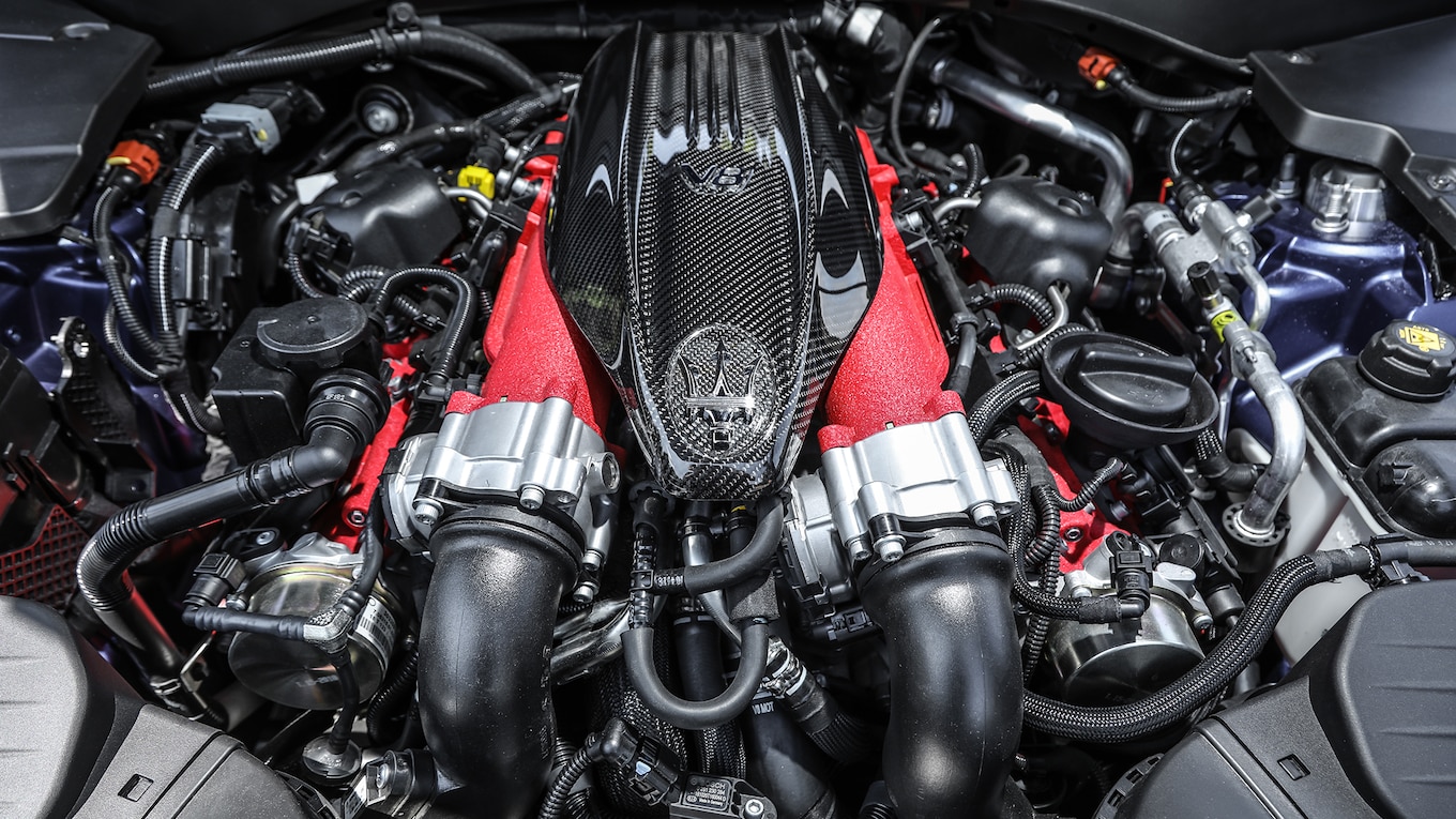2019 Maserati Levante Trofeo Engine Wallpapers #49 of 97