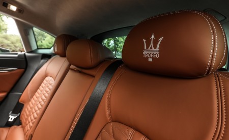 2019 Maserati Levante Trofeo Interior Front Seats Wallpapers 450x275 (54)