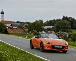 2019 Mazda MX-5 Miata 30th Anniversary Edition Front Three-Quarter Wallpapers 150x120 (52)