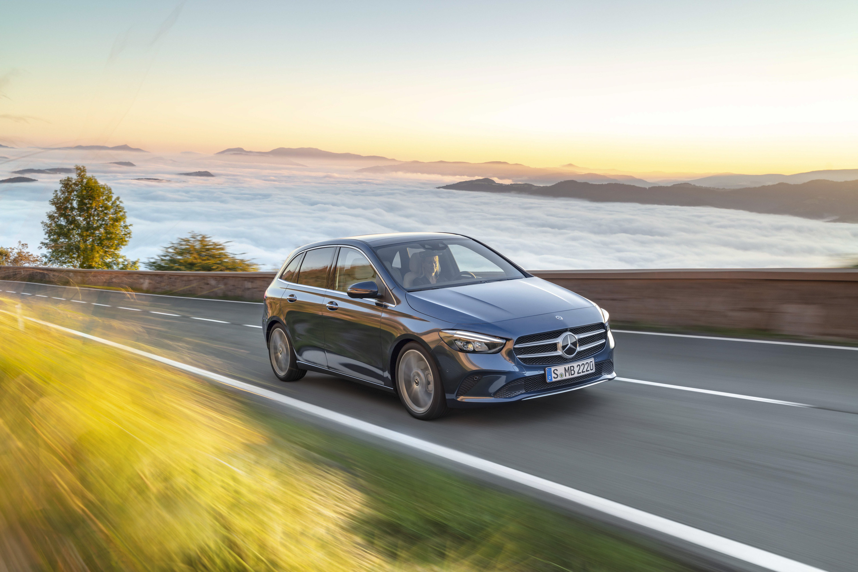 2019 Mercedes-Benz B-Class Front Three-Quarter Wallpapers (6)