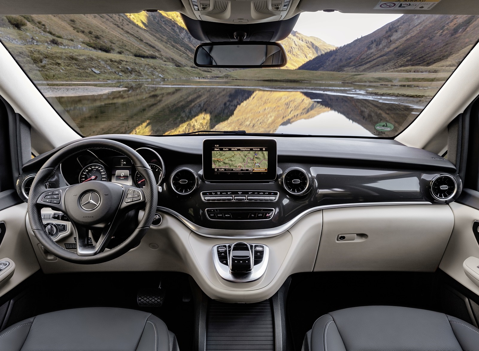 2019 Mercedes-Benz V-Class Marco Polo Interior Cockpit Wallpapers #64 of 75