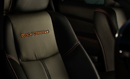 2019 Nissan Pathfinder Rock Creek Edition Interior Seats Wallpapers 450x275 (16)