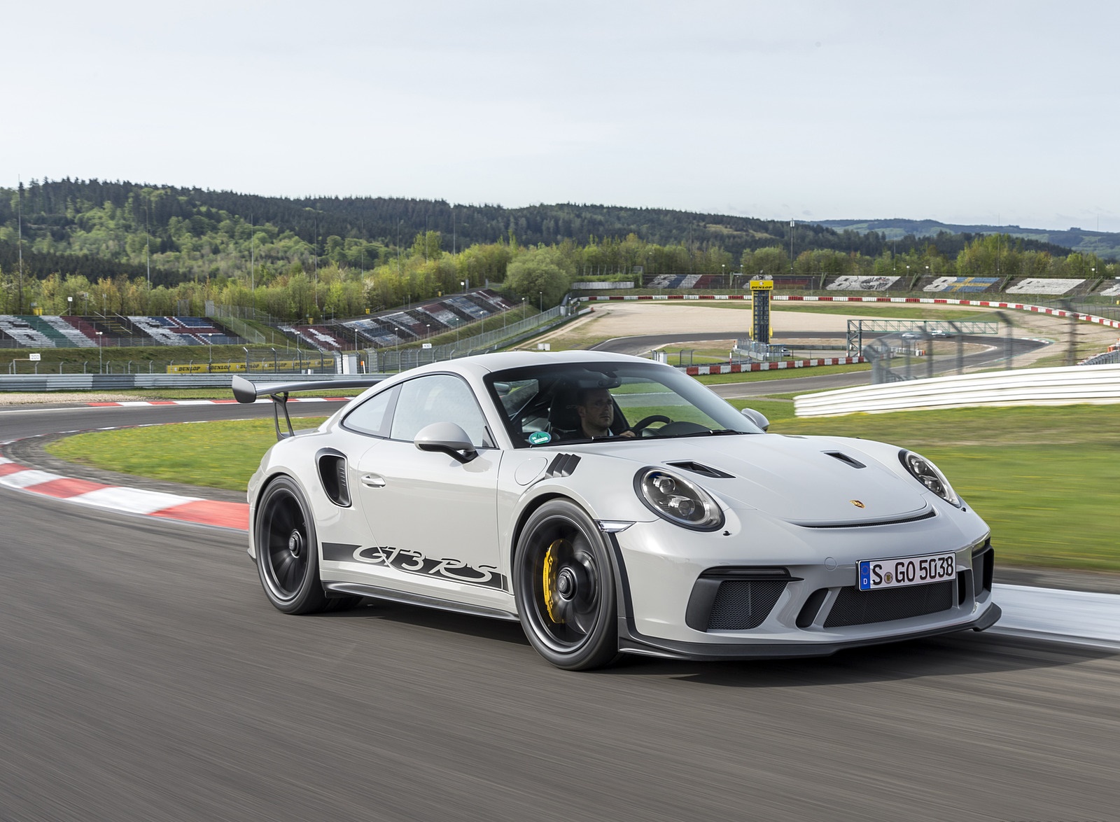 2019 Porsche 911 GT3 RS (Color: Crayon) Front Three-Quarter Wallpapers #49 of 209