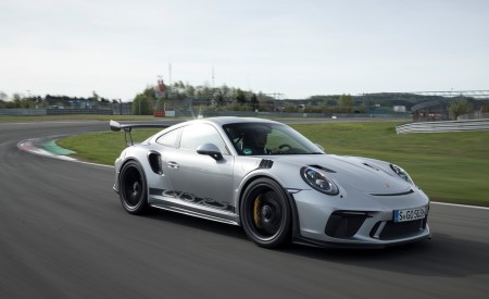 2019 Porsche 911 GT3 RS (Color: GT-Silver) Front Three-Quarter Wallpapers 450x275 (73)