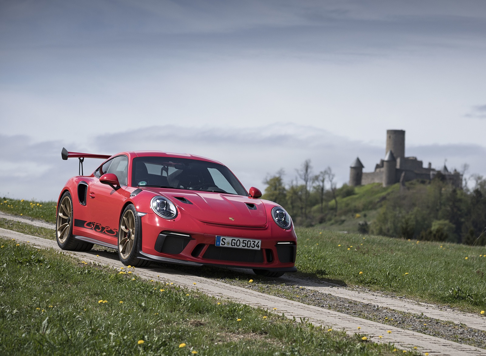 2019 Porsche 911 GT3 RS (Color: Guards Red) Front Three-Quarter Wallpapers #95 of 209