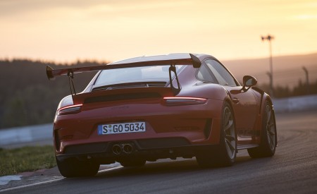 2019 Porsche 911 GT3 RS (Color: Guards Red) Rear Wallpapers 450x275 (102)