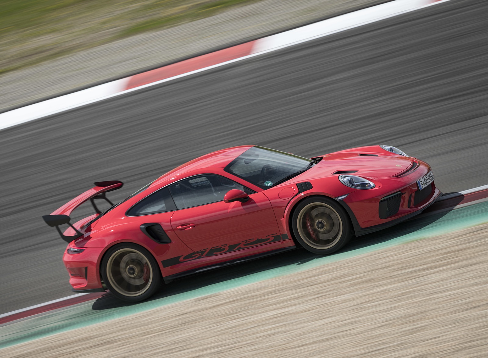 2019 Porsche 911 GT3 RS (Color: Guards Red) Side Wallpapers #114 of 209