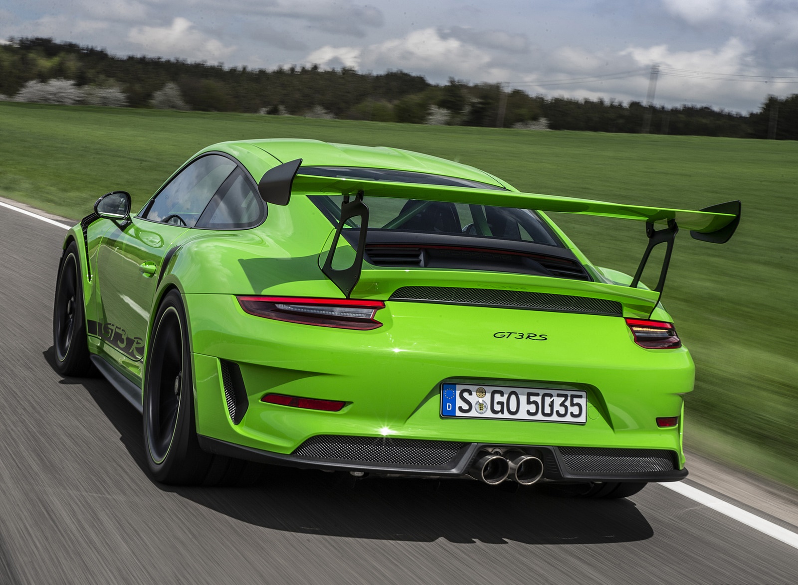 2019 Porsche 911 GT3 RS (Color: Lizard Green) Rear Three-Quarter Wallpapers #137 of 209