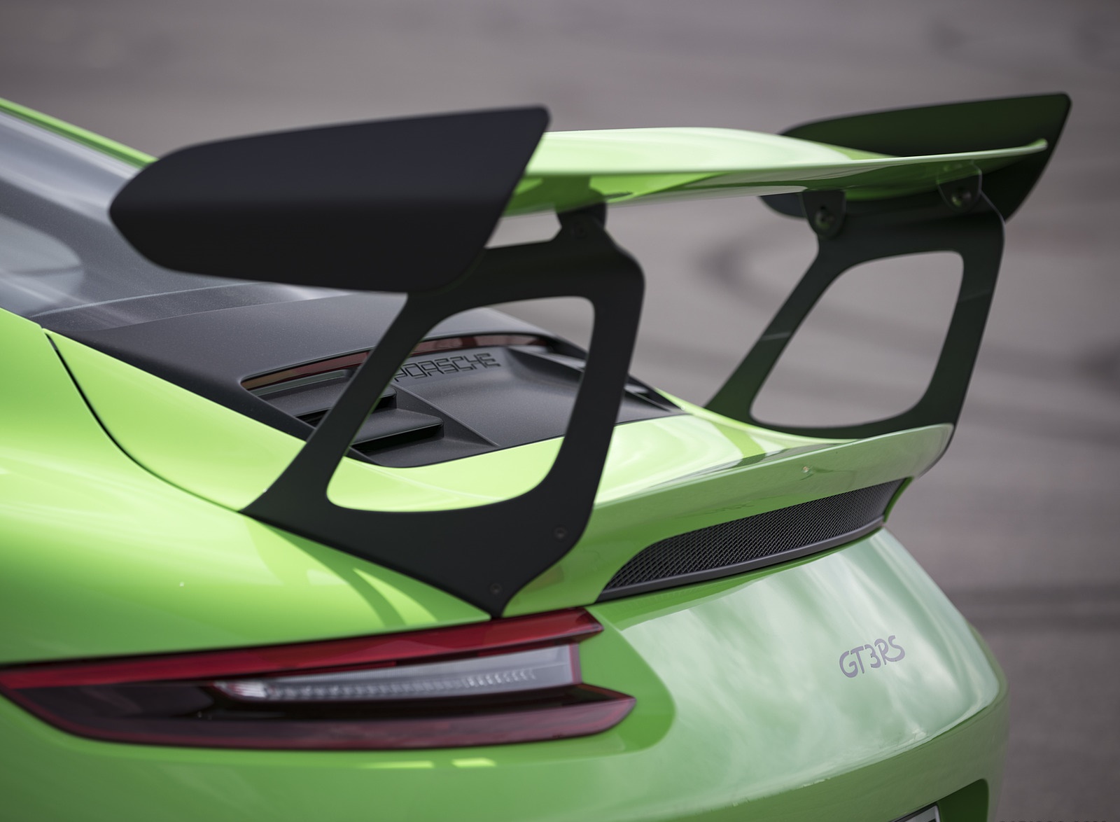 2019 Porsche 911 GT3 RS (Color: Lizard Green) Spoiler Wallpapers #152 of 209