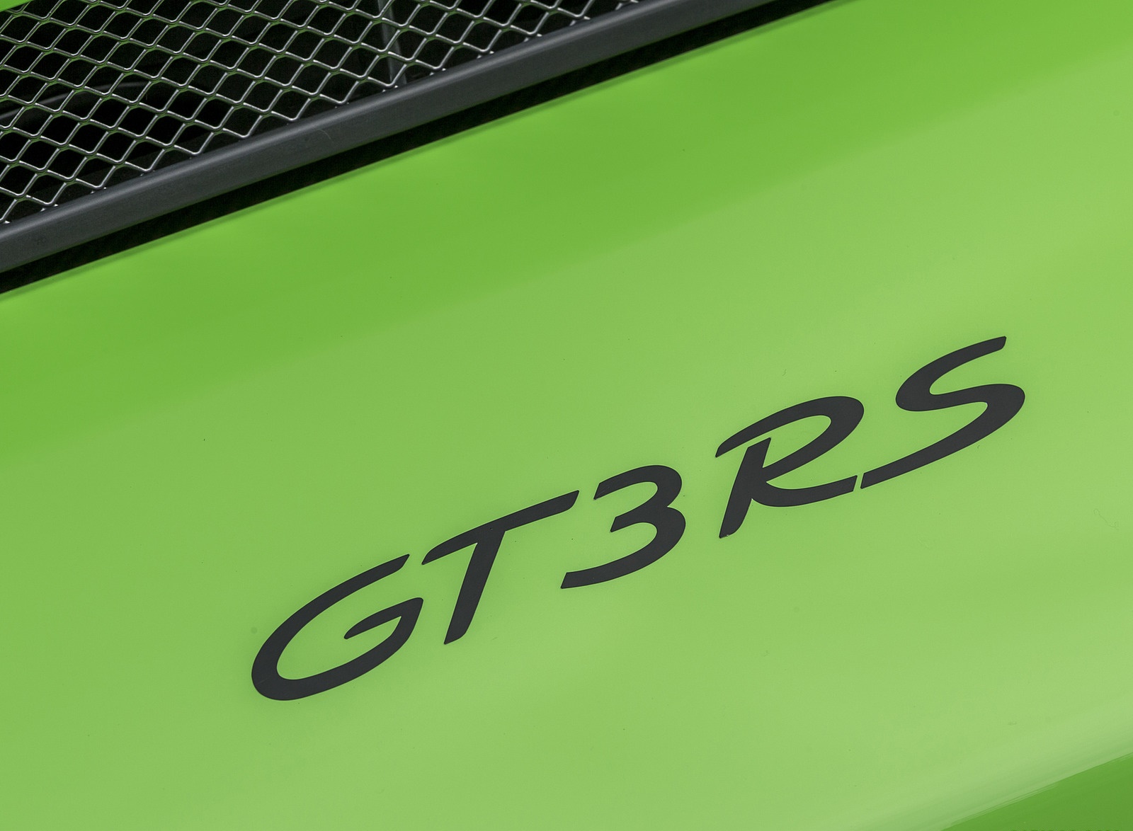 2019 Porsche 911 GT3 RS Weissach Package (Color: Lizard Green) Badge Wallpapers #190 of 209