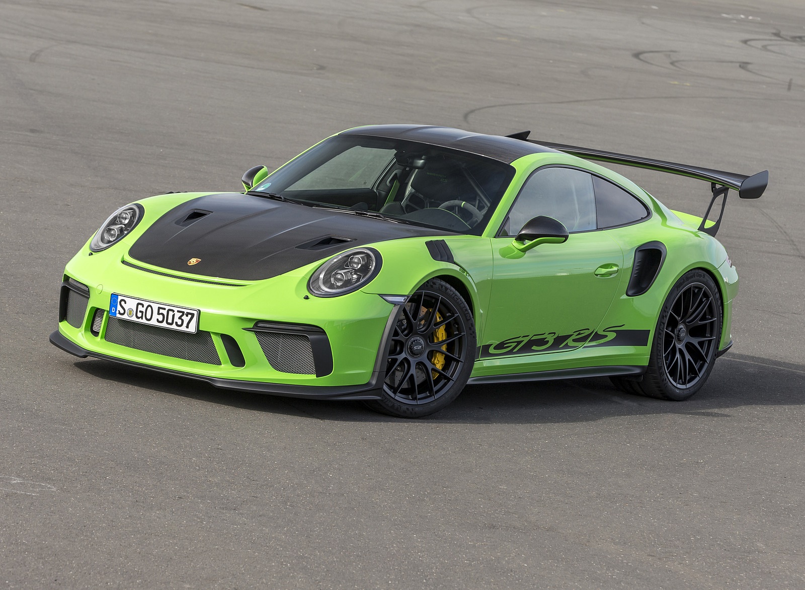 Порше 911 gt3 RS Салатовый 4k