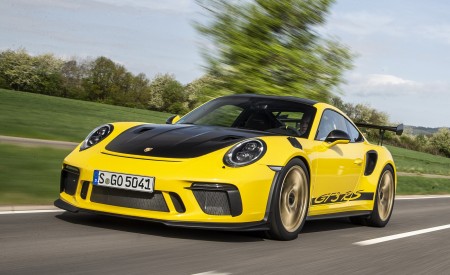 2019 Porsche 911 GT3 RS Weissach Package (Color: Racing Yellow) Front Three-Quarter Wallpapers 450x275 (9)