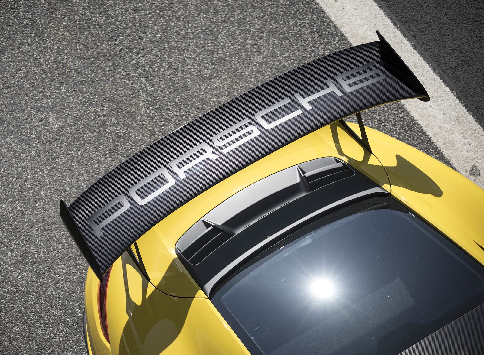2019 Porsche 911 GT3 RS Weissach Package (Color: Racing Yellow) Spoiler Wallpapers #19 of 209