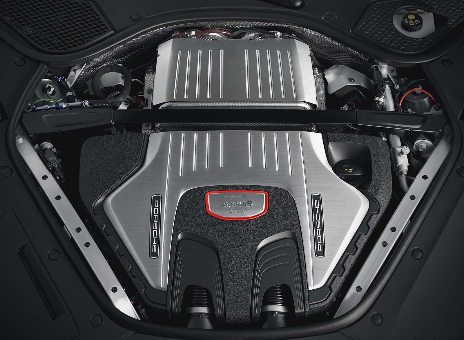 2019 Porsche Panamera GTS 4.0-litre V8 biturbo engine Wallpapers #86 of 113