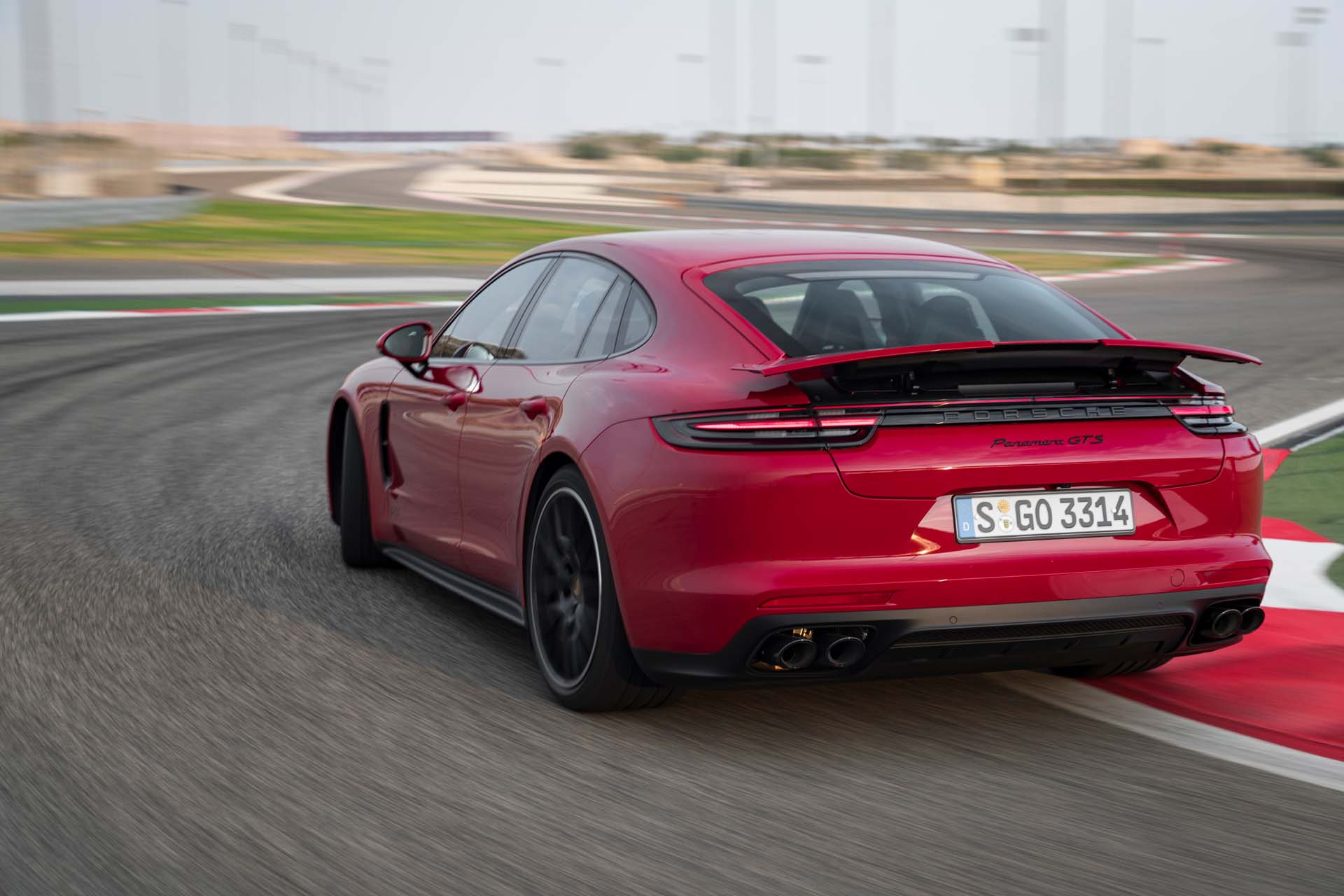 2019 Porsche Panamera GTS (Color: Carmine Red) Rear Wallpapers #69 of 113