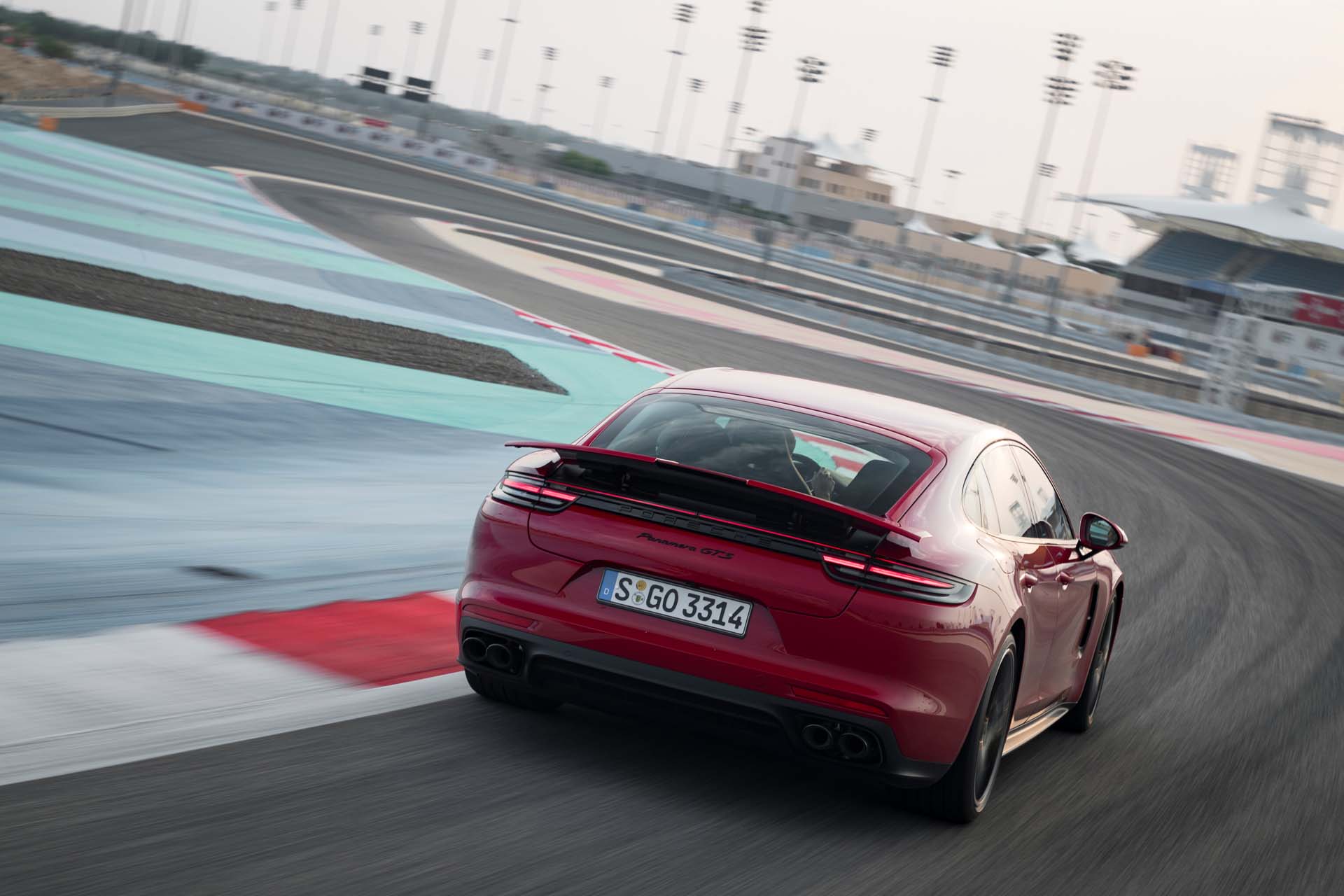 2019 Porsche Panamera GTS (Color: Carmine Red) Rear Wallpapers #65 of 113