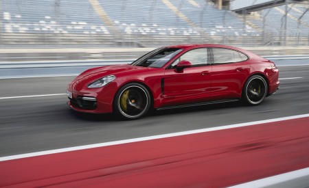 2019 Porsche Panamera GTS (Color: Carmine Red) Side Wallpapers 450x275 (6)