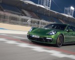 2019 Porsche Panamera GTS (Color: Mamba Green Metallic) Front Three-Quarter Wallpapers 150x120 (19)