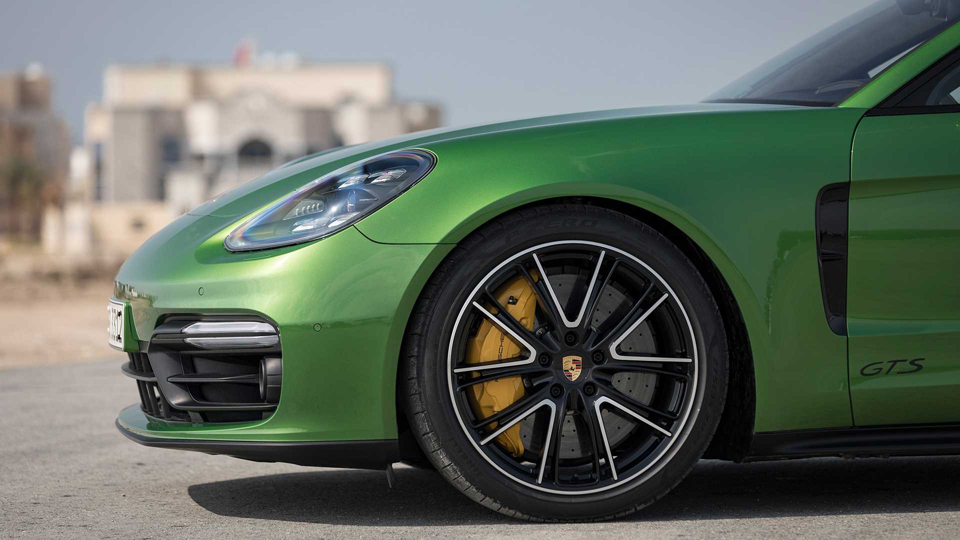 2019 Porsche Panamera GTS (Color: Mamba Green Metallic) Wheel Wallpapers #41 of 113