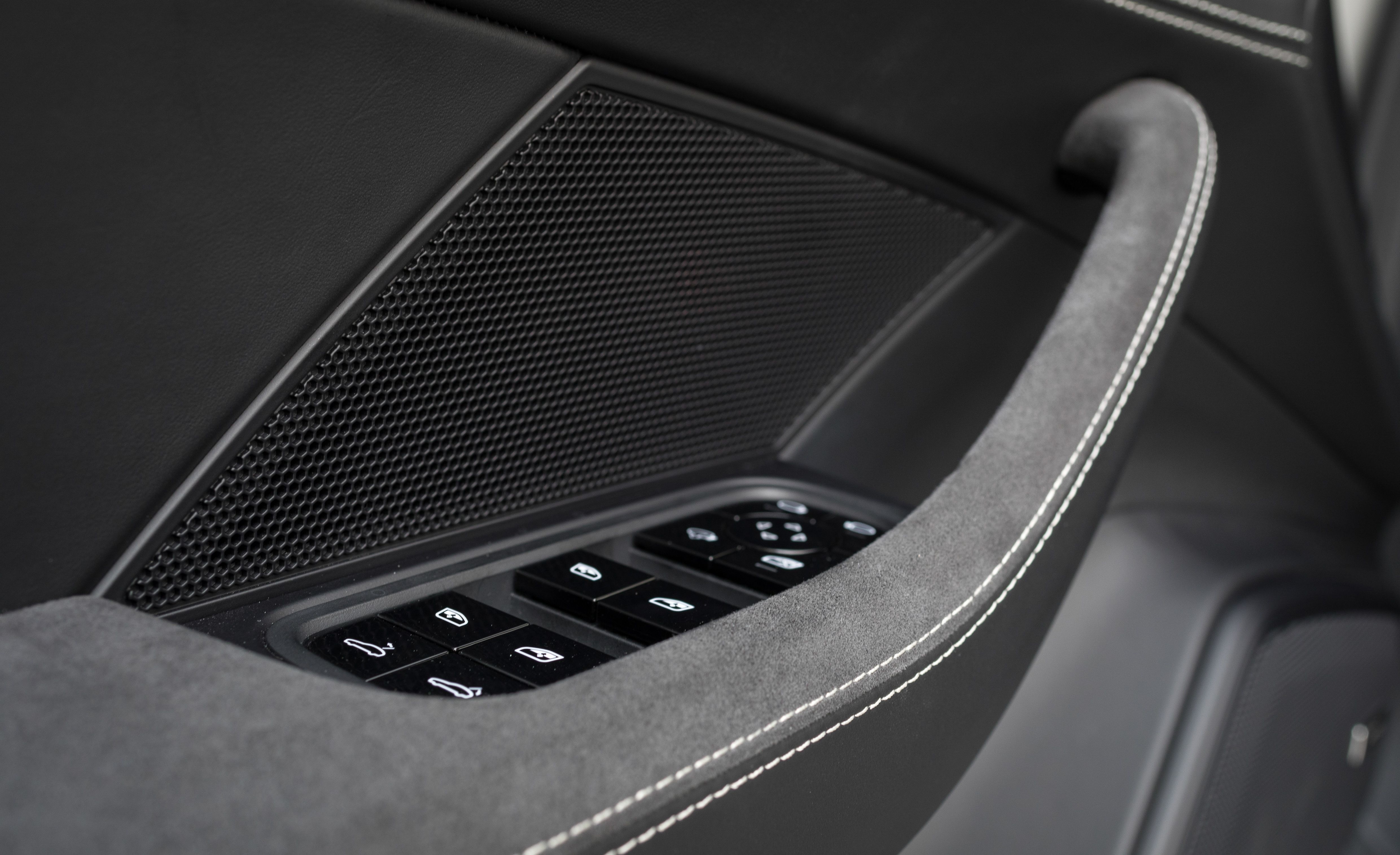 2019 Porsche Panamera GTS Sport Turismo Interior Detail Wallpapers #21 of 93