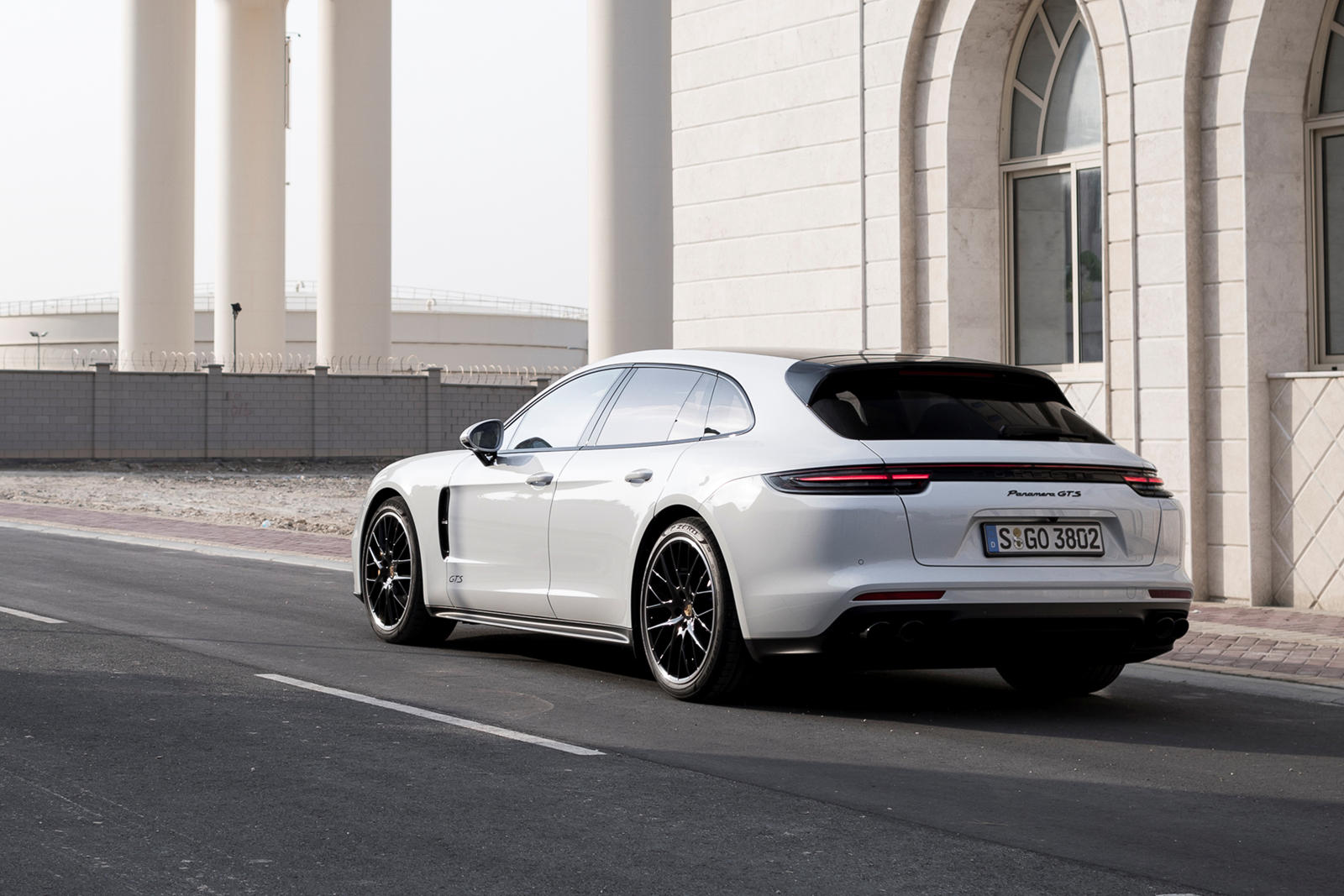 2019 Porsche Panamera GTS Sport Turismo Rear Three-Quarter Wallpapers #71 of 93