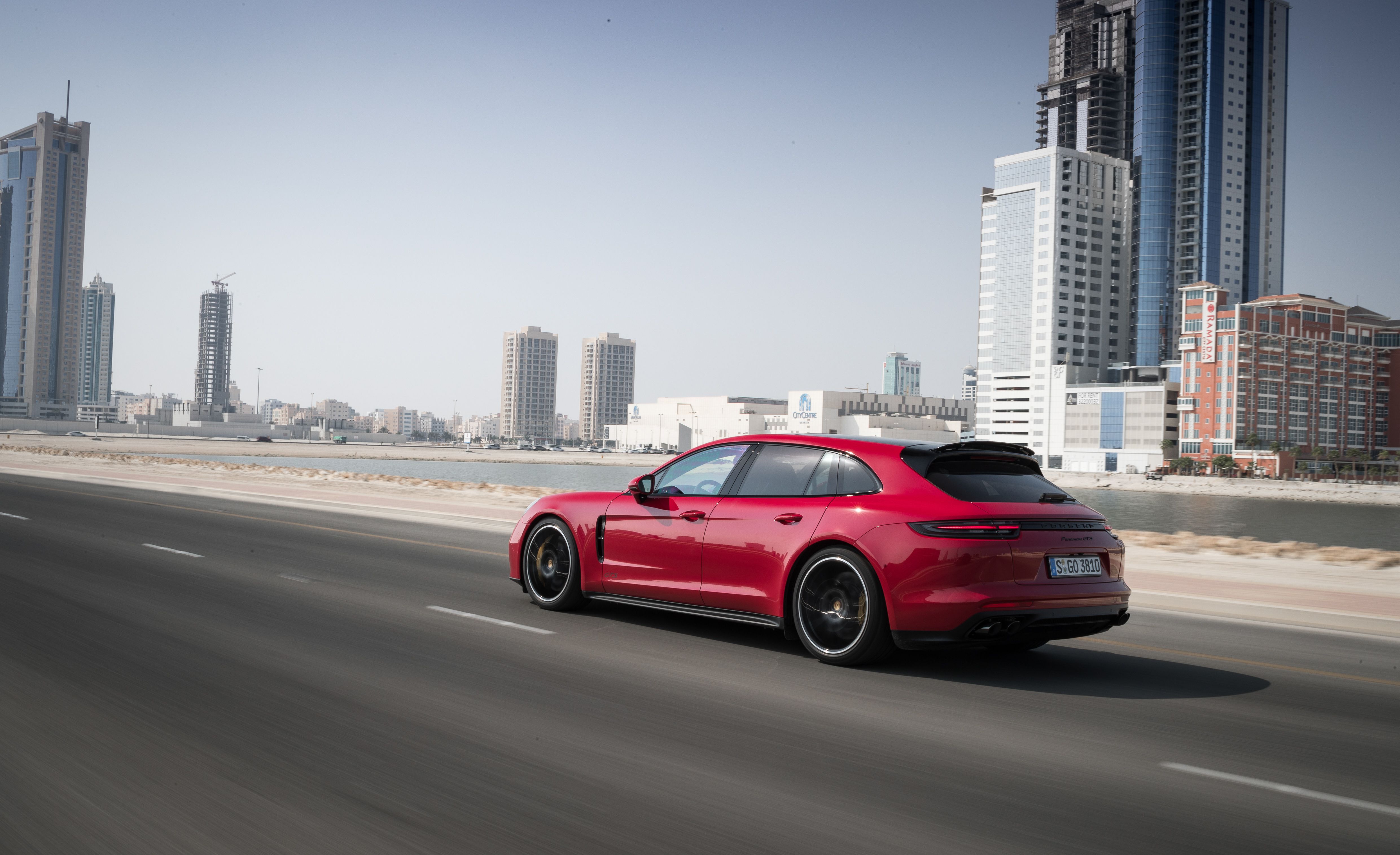 2019 Porsche Panamera GTS Sport Turismo Rear Three-Quarter Wallpapers (5)