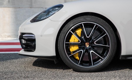 2019 Porsche Panamera GTS Sport Turismo Wheel Wallpapers 450x275 (82)