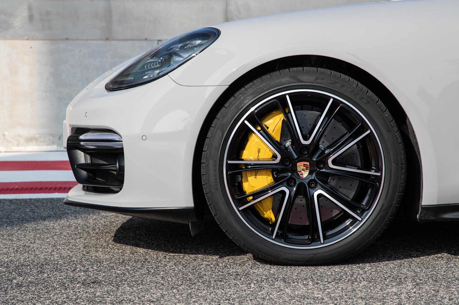 2019 Porsche Panamera GTS Sport Turismo Wheel Wallpapers #82 of 93