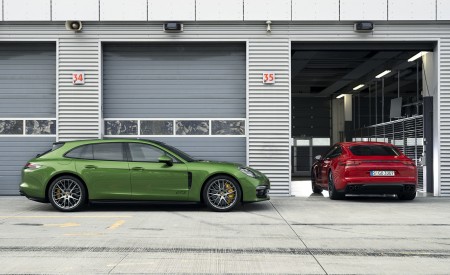 2019 Porsche Panamera GTS and Panamera GTS Sport Turismo Wallpapers 450x275 (12)