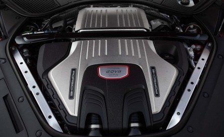 2019 Porsche Panamera GTS twin turbocharged 4.0 liter V8 engine Wallpapers 450x275 (15)