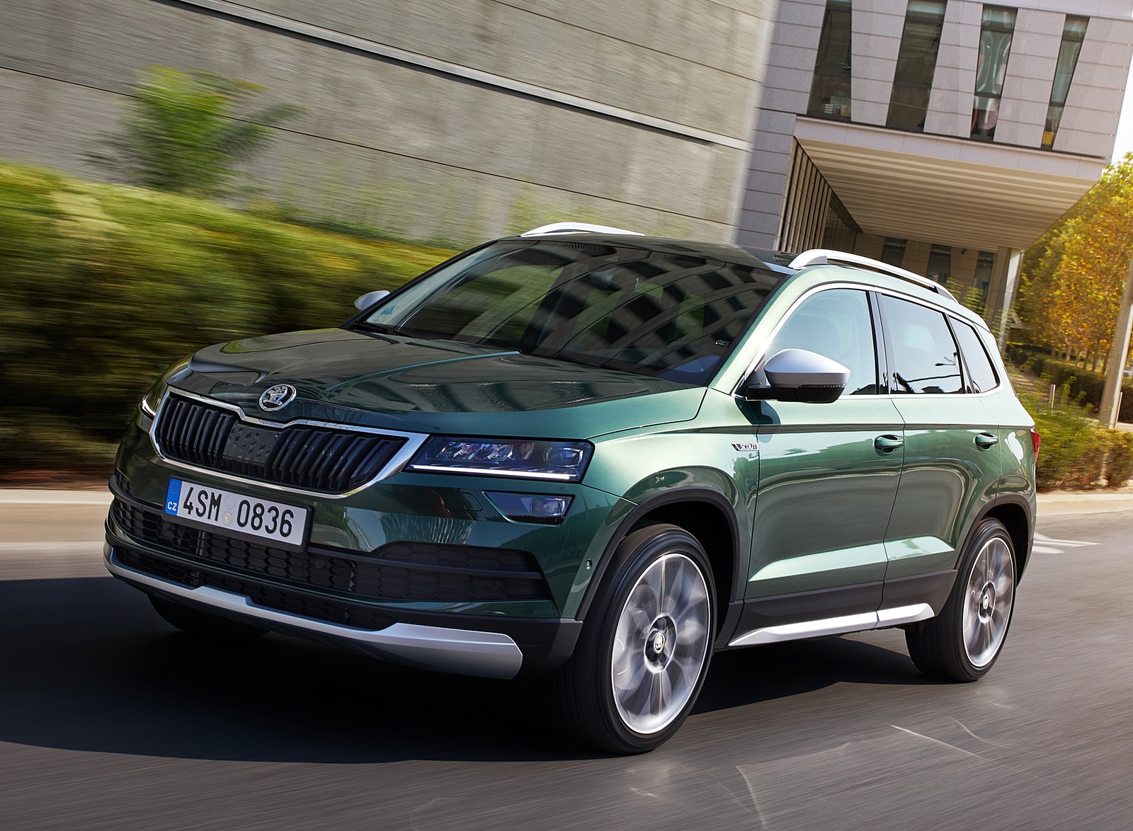 2019 Skoda Karoq Scout Front Three-Quarter Wallpapers (3)