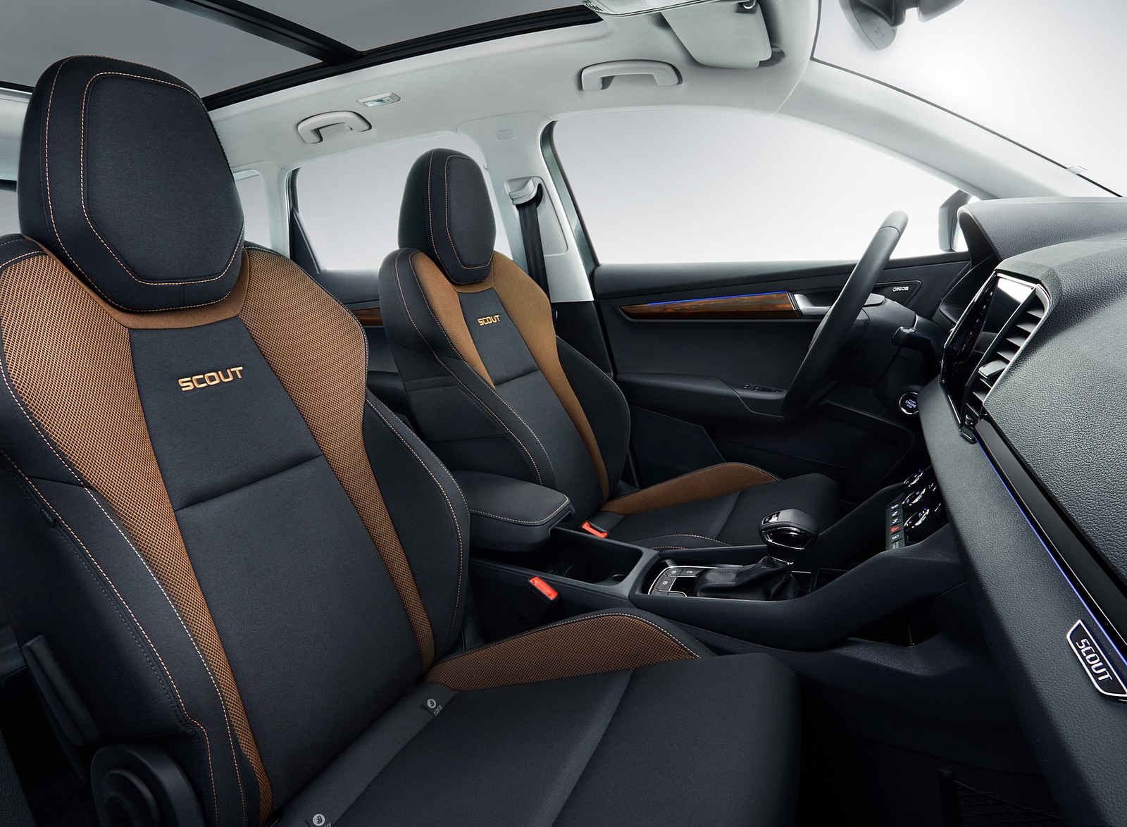 2019 Skoda Karoq Scout Interior Front Seats Wallpapers #22 of 35