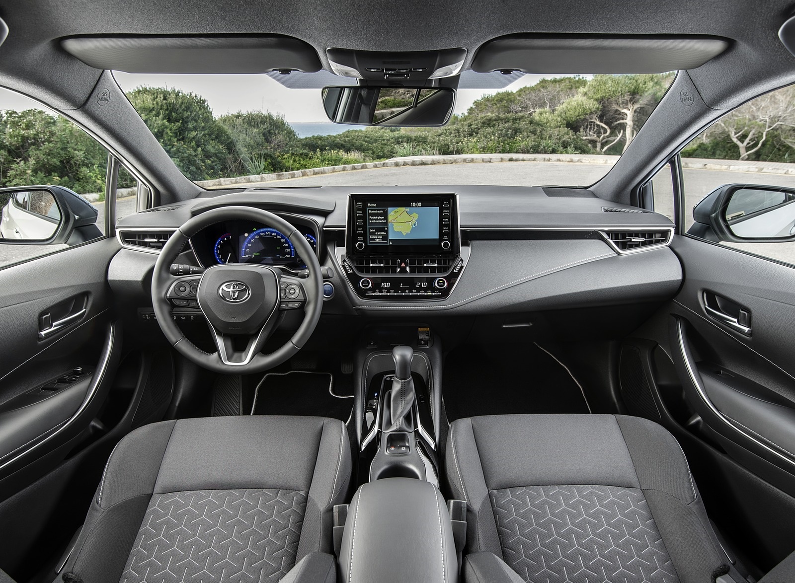 2019 Toyota Corolla Hatchback Hybrid 1.8L White Bitone (EU-Spec) Interior Cockpit Wallpapers #71 of 81