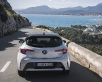 2019 Toyota Corolla Hatchback Hybrid 1.8L White Bitone (EU-Spec) Rear Wallpapers 150x120 (56)
