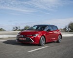 2019 Toyota Corolla Hatchback Hybrid 2.0L Red bitone (EU-Spec) Front Three-Quarter Wallpapers 150x120 (19)