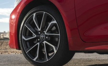 2019 Toyota Corolla Hatchback Hybrid 2.0L Red bitone (EU-Spec) Wheel Wallpapers 450x275 (40)