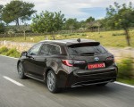 2019 Toyota Corolla Touring Sports 2.0L Brown (EU-Spec) Rear Three-Quarter Wallpapers 150x120 (20)