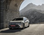 2019 Toyota Corolla Touring Sports Hybrid 1.8L Platinum (EU-Spec) Front Three-Quarter Wallpapers 150x120 (44)