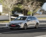 2019 Toyota Corolla Touring Sports Hybrid 1.8L Platinum (EU-Spec) Front Three-Quarter Wallpapers 150x120