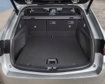 2019 Toyota Corolla Touring Sports Hybrid 1.8L Platinum (EU-Spec) Trunk Wallpapers 150x120 (56)