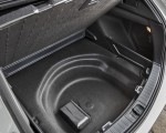 2019 Toyota Corolla Touring Sports Hybrid 1.8L Platinum (EU-Spec) Trunk Wallpapers 150x120 (57)