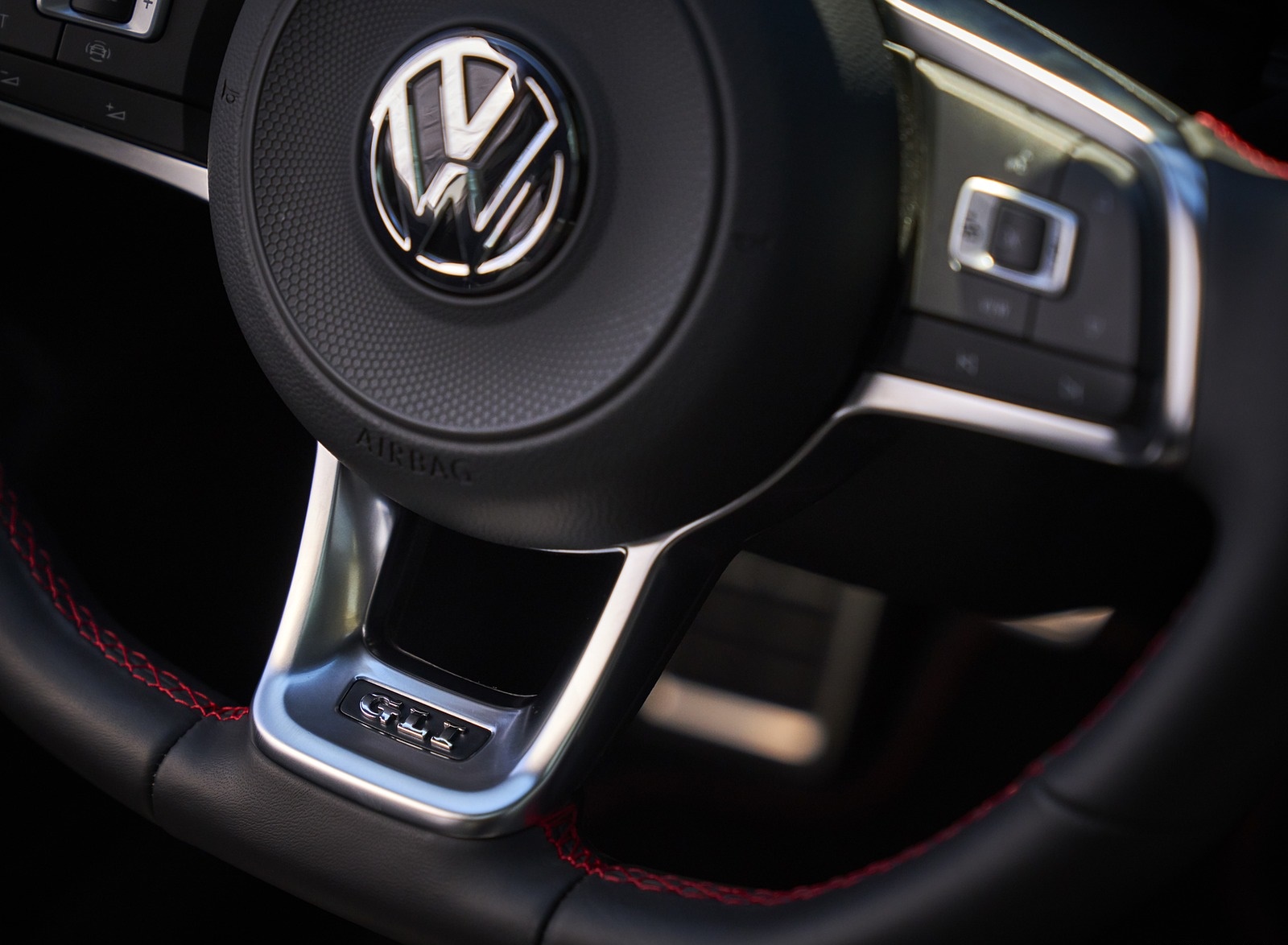 2019 Volkswagen Jetta GLI Autobahn Interior Steering Wheel Wallpapers #92 of 97
