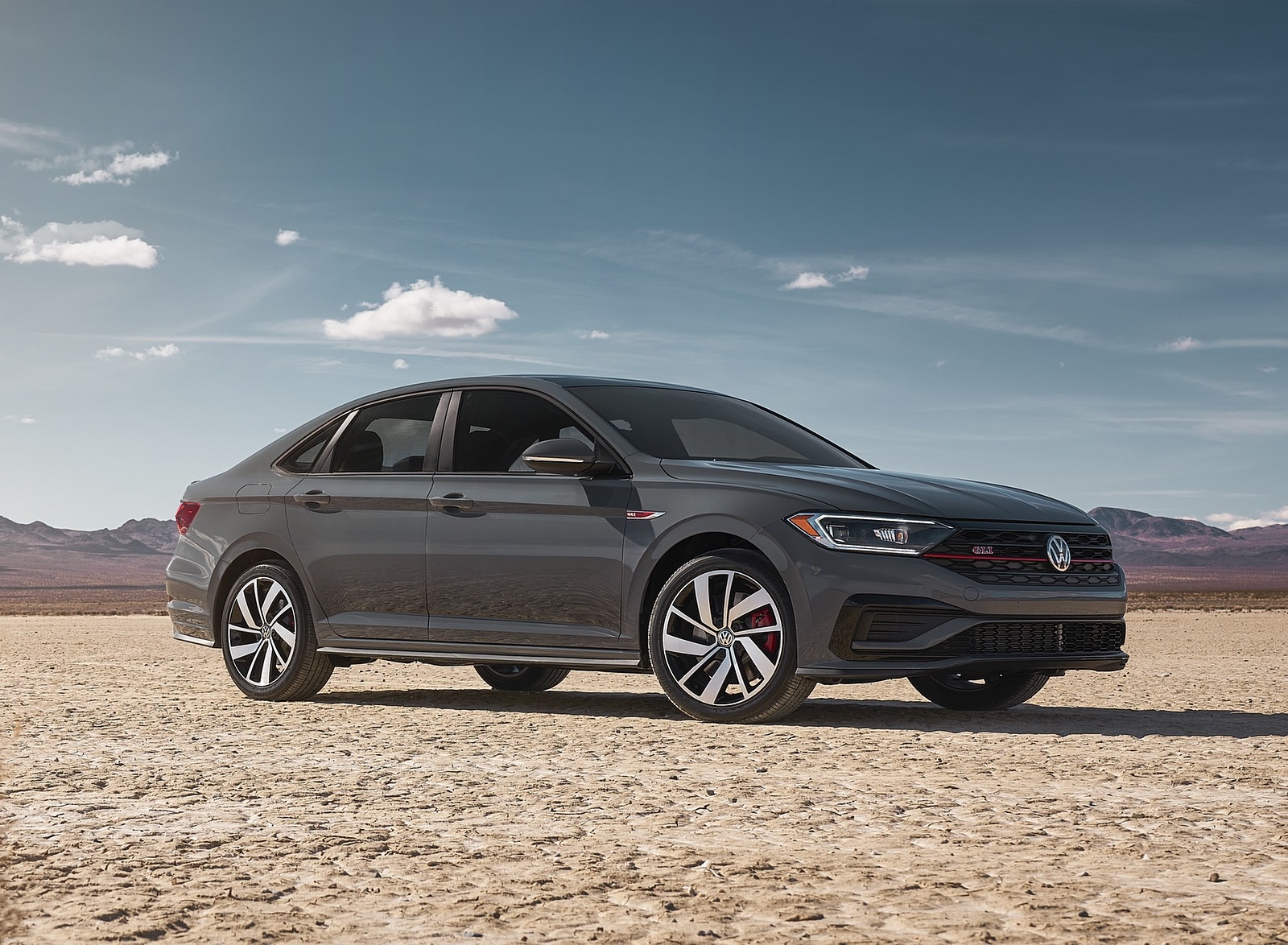 2019 Volkswagen Jetta GLI Front Three-Quarter Wallpapers #13 of 97