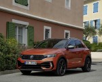 2019 Volkswagen T-Roc R Front Three-Quarter Wallpapers 150x120 (68)