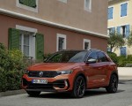 2019 Volkswagen T-Roc R Front Three-Quarter Wallpapers 150x120