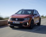 2019 Volkswagen T-Roc R Front Three-Quarter Wallpapers 150x120