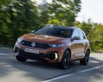 2019 Volkswagen T-Roc R Front Three-Quarter Wallpapers 150x120 (44)